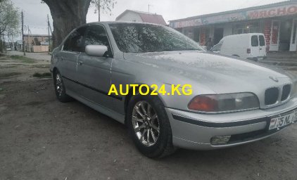 BMW 523i