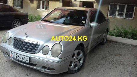 Mercedes-Benz E 240