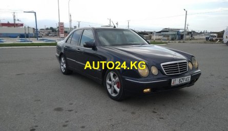 Mercedes-Benz E 200