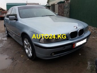 BMW 528