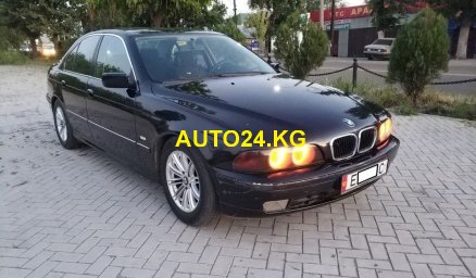 BMW 528